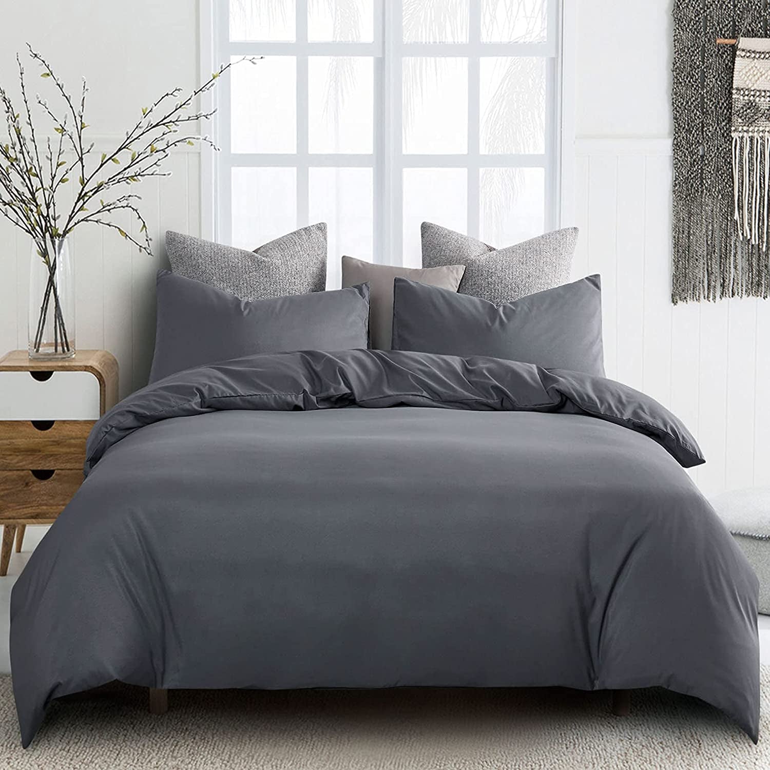 - Grey Quilt Cover Set, 1000TC Ultra Soft Microfiber Doona Cover Bedding Set in Solid Plain Color Gray (3Pcs, Queen Size)